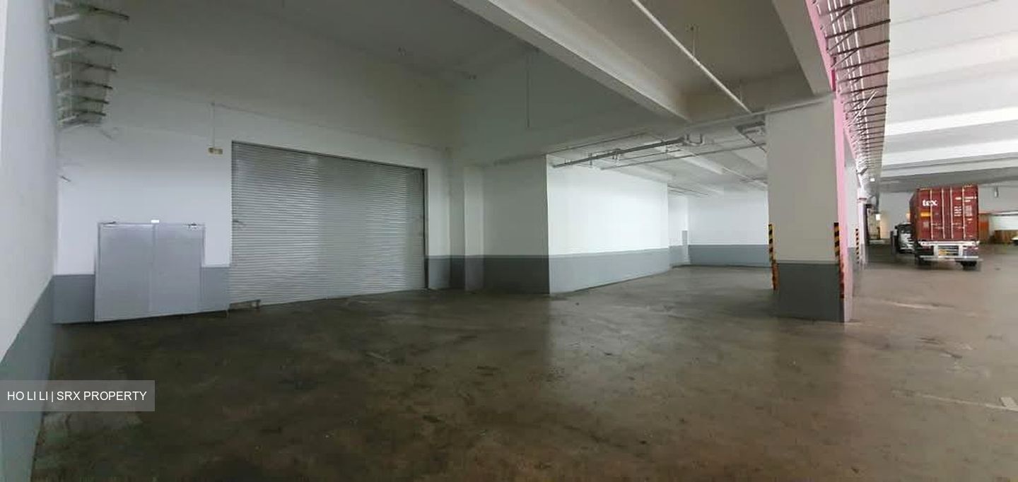 West Park Bizcentral (D22), Factory #549078801